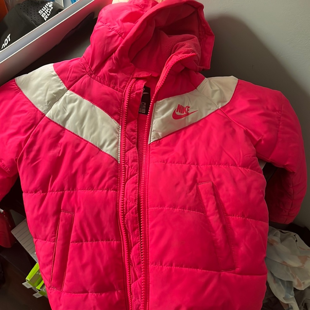 Nike xs girls puffer coat pink